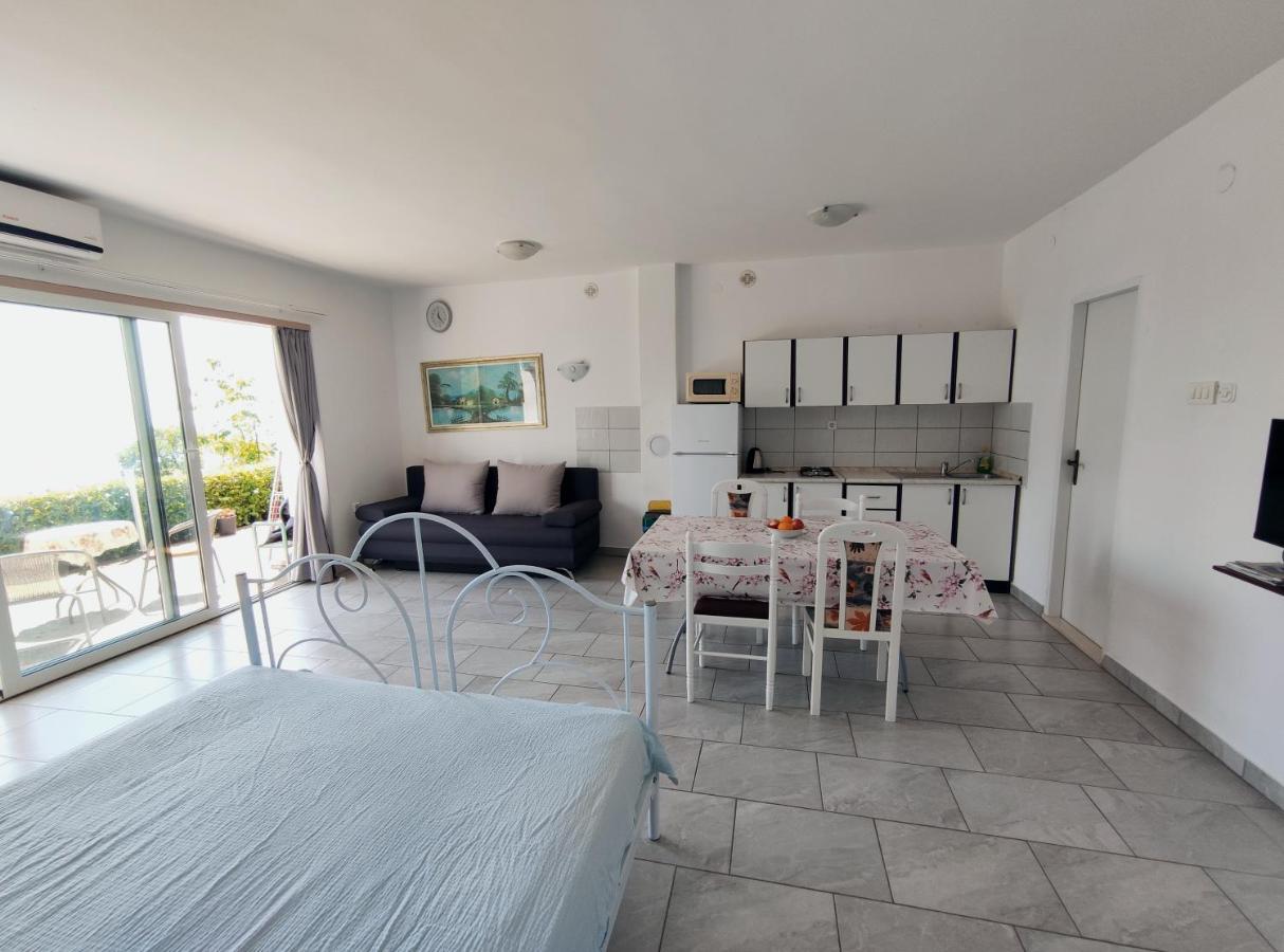 Apartmani Irena Veprinac المظهر الخارجي الصورة