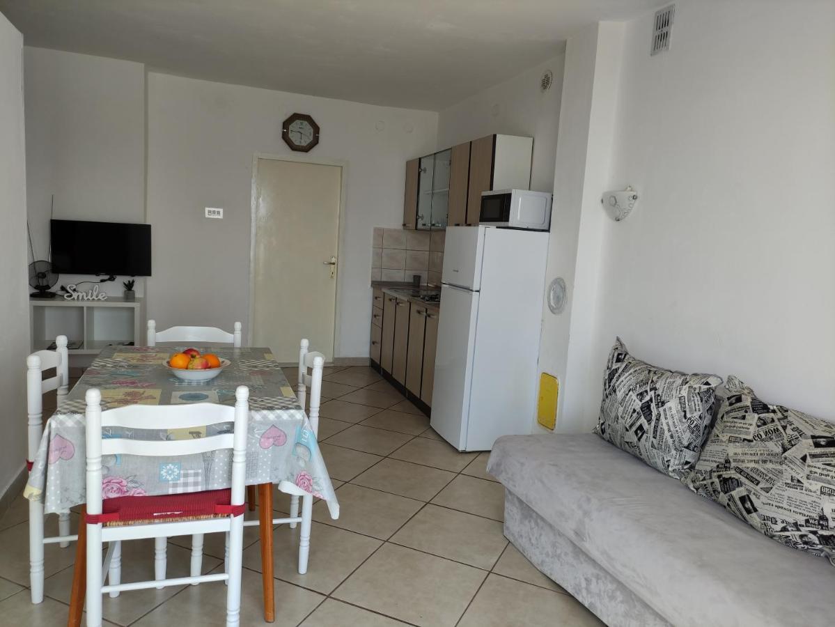 Apartmani Irena Veprinac المظهر الخارجي الصورة