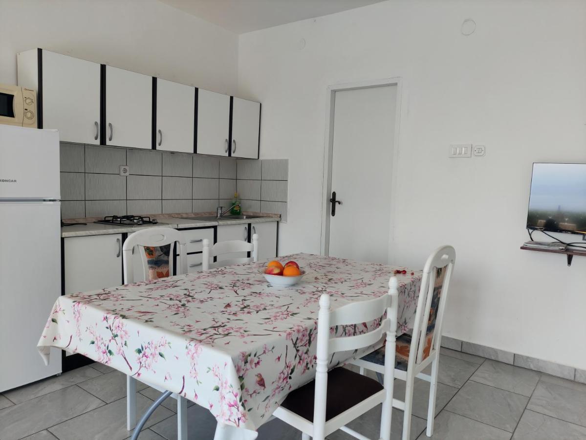 Apartmani Irena Veprinac المظهر الخارجي الصورة