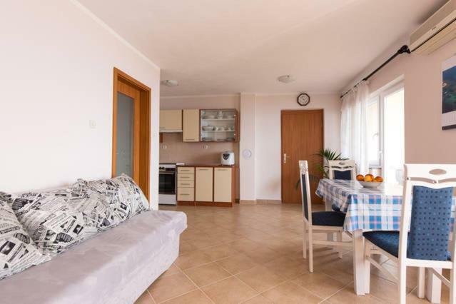 Apartmani Irena Veprinac المظهر الخارجي الصورة